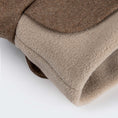 Indlæs billede i gallerifremviser, Cloud7 Hundefrakke Brooklyn Flannel Hazel - MyDreamPet