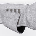 Indlæs billede i gallerifremviser, Cloud7 Hundefrakke Gravhund Brooklyn Flannel Grey - MyDreamPet